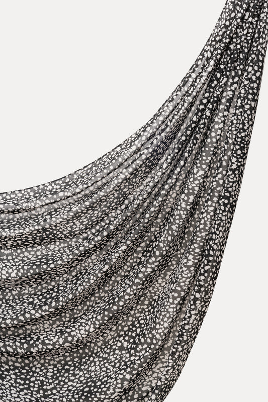 Countryside Cottage Hijab