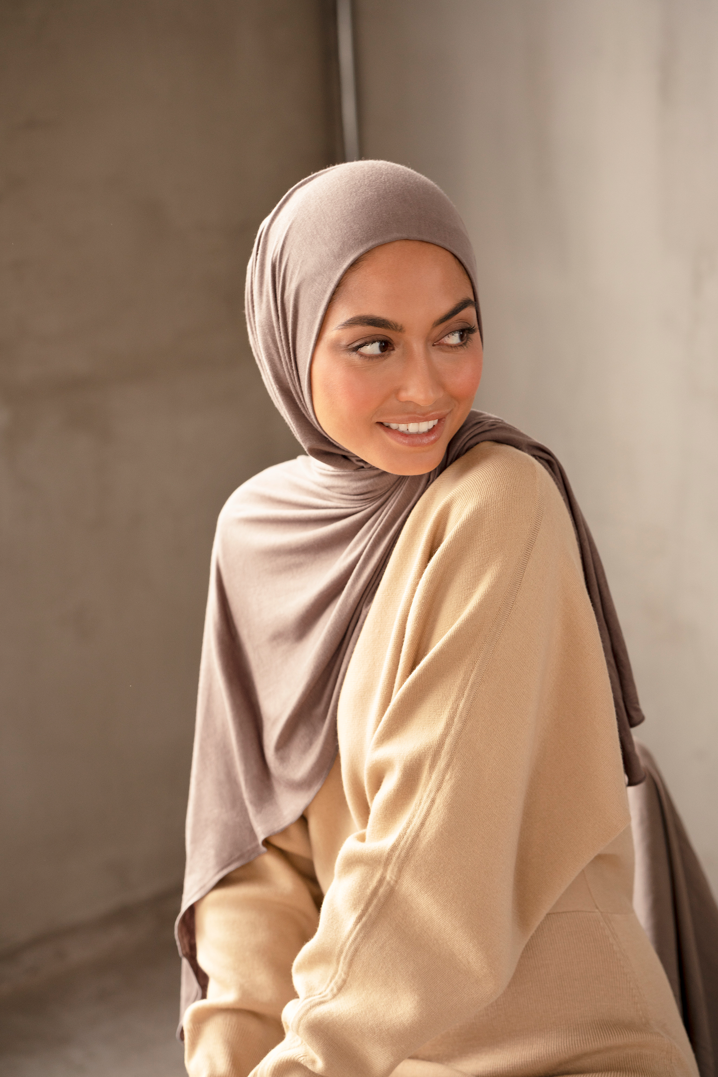 Premium Jersey Hijab - Taupe