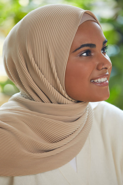 Fine Pleat Hijab - Latte