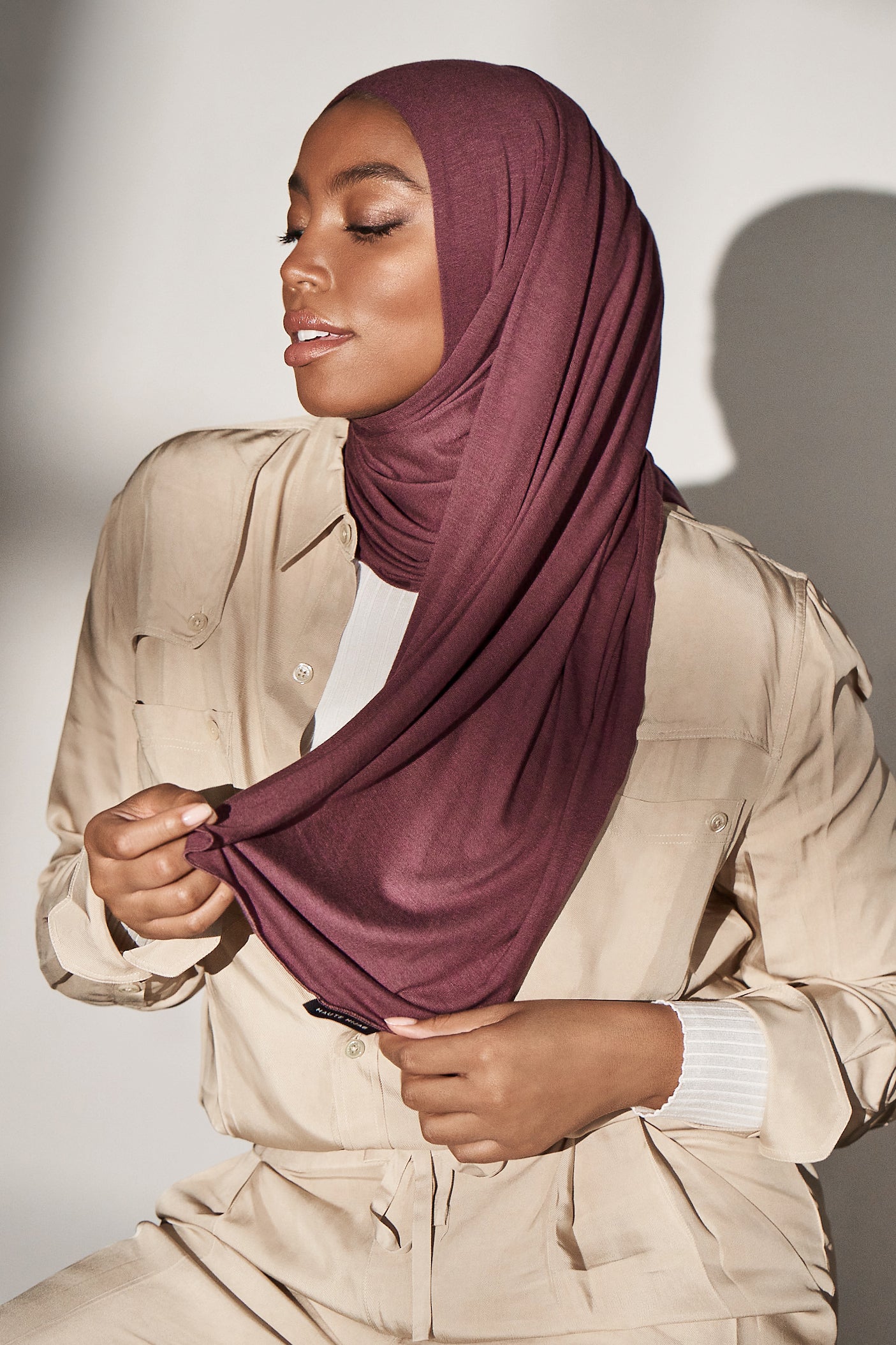 Premium Jersey Hijab - Raisin