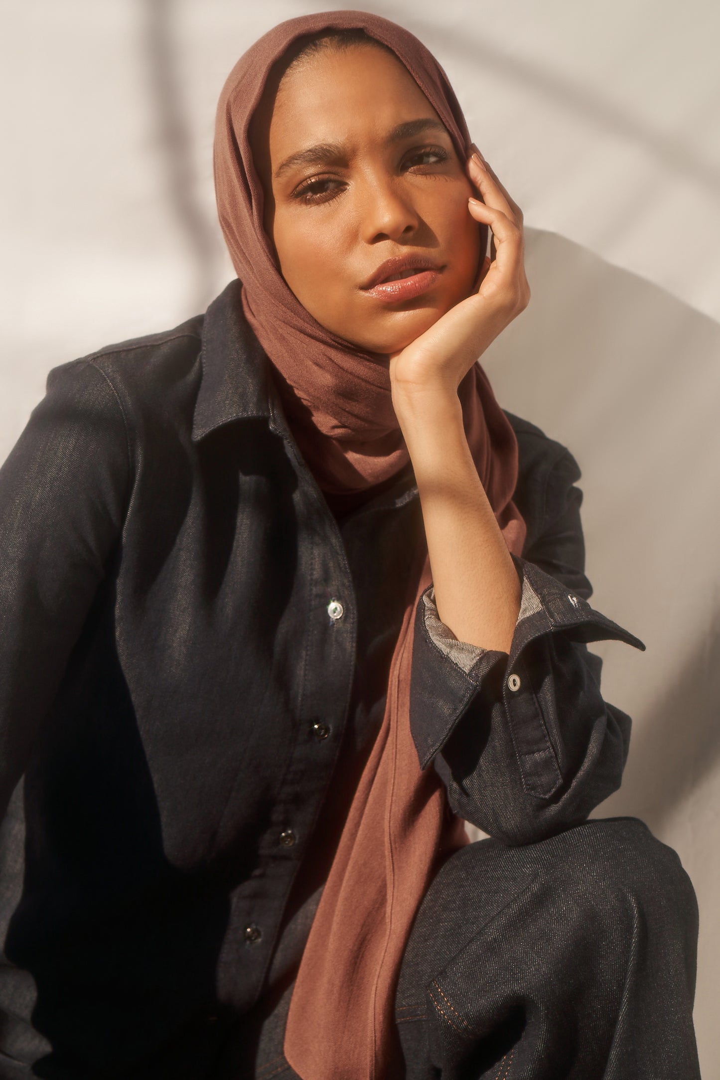 Bamboo Woven Hijab - Chestnut
