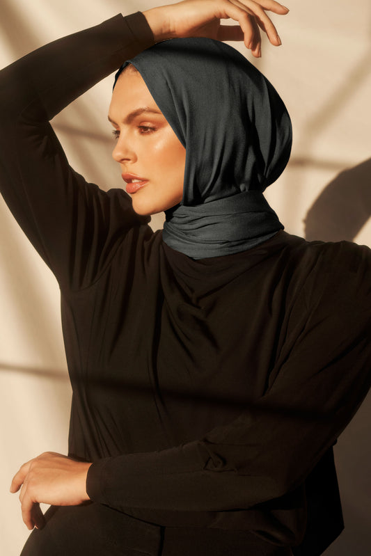 Bamboo Woven Hijab - Faded Black