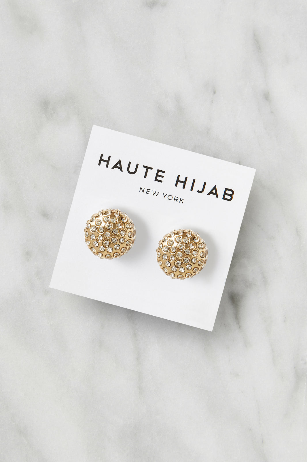 haute hijab magnet