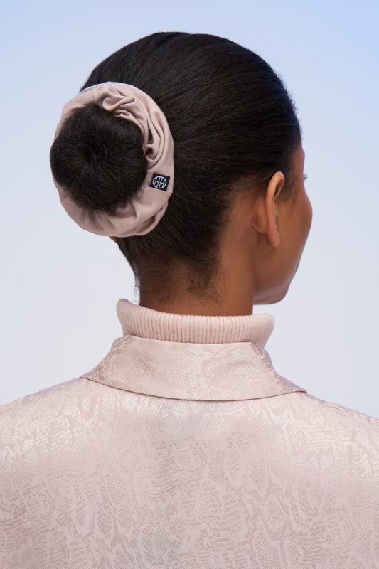Small Bamboo Jersey Scrunchie – Mink