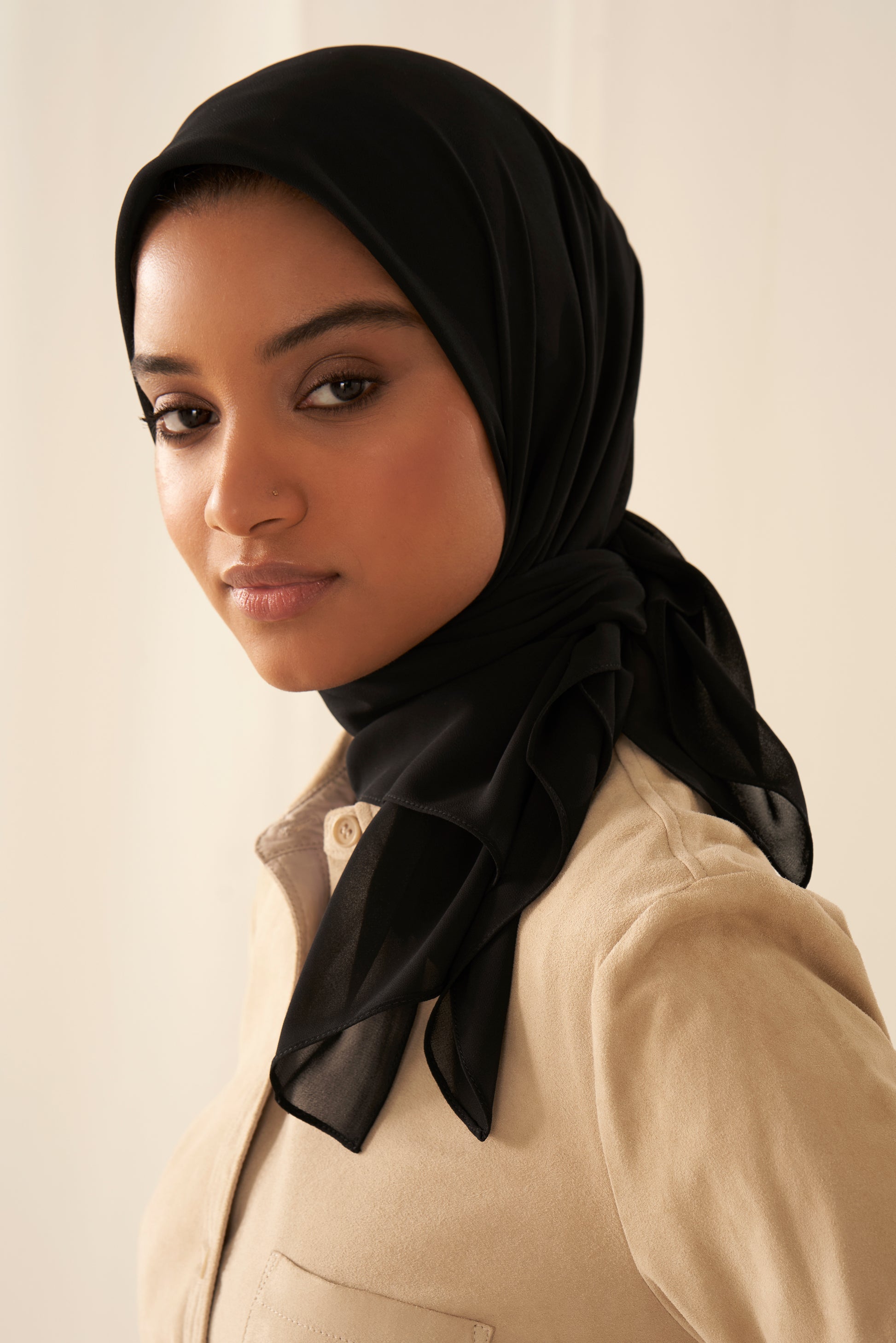 Black Chiffon Hijab – Haute Hijab