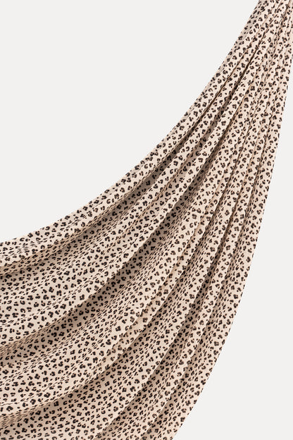 Refined Rosettes Hijab