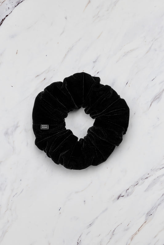 Small Velvet Shaping Scrunchie – Black